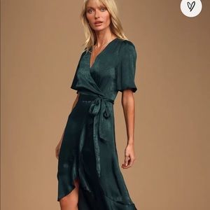 NWT Lulus Dark Green “Wrapped Up in Love” “Satin” Faux-Wrap Dress 👗